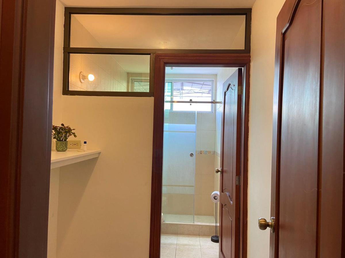 Doral Suite ¡Cerca Del Aeropuerto! Guayaquil Eksteriør billede